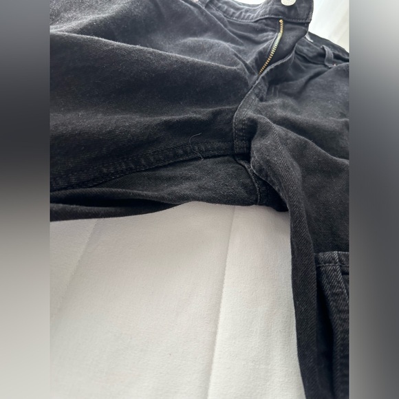 Old Navy Jeans - Picture 6 of 7